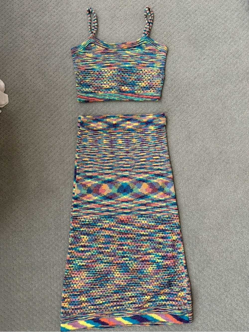 Vici Multicolor Knit Set - Picture 2 of 2